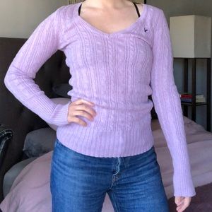 AE 00s lavender v-neck sweater
